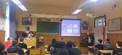Iskolánk egykori diákja tartott előadást