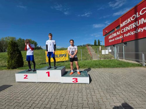 Egyéni és Váltófutó Pályabajnokság